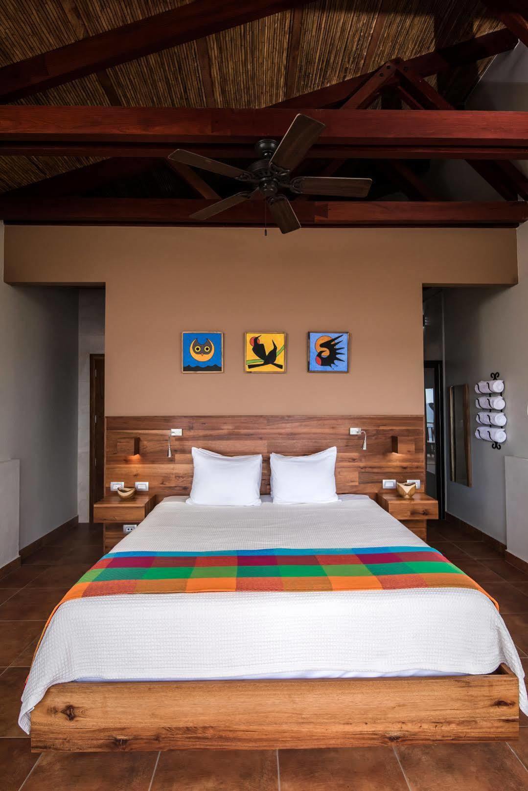 Pacaya Lodge And Spa La Laguna Exterior photo