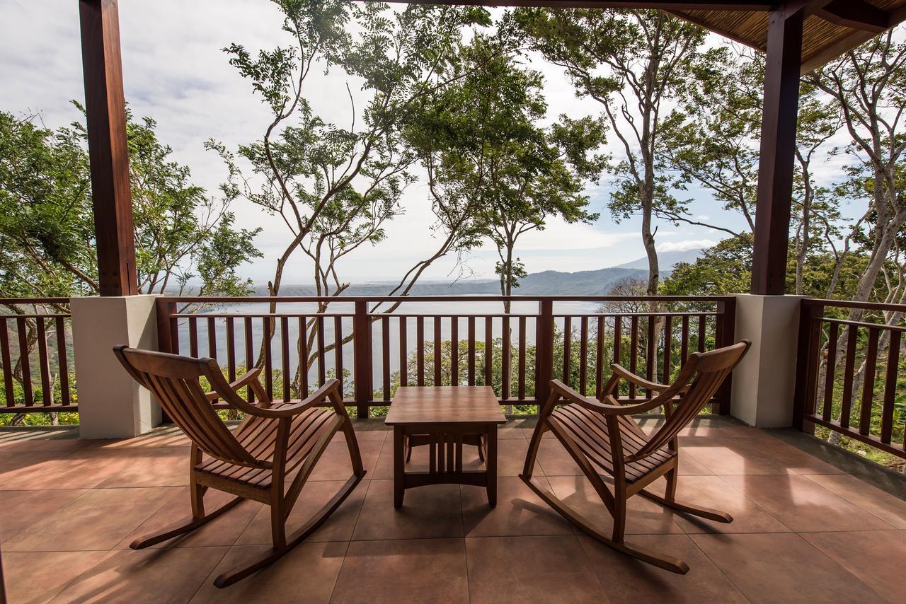 Pacaya Lodge And Spa La Laguna Exterior photo